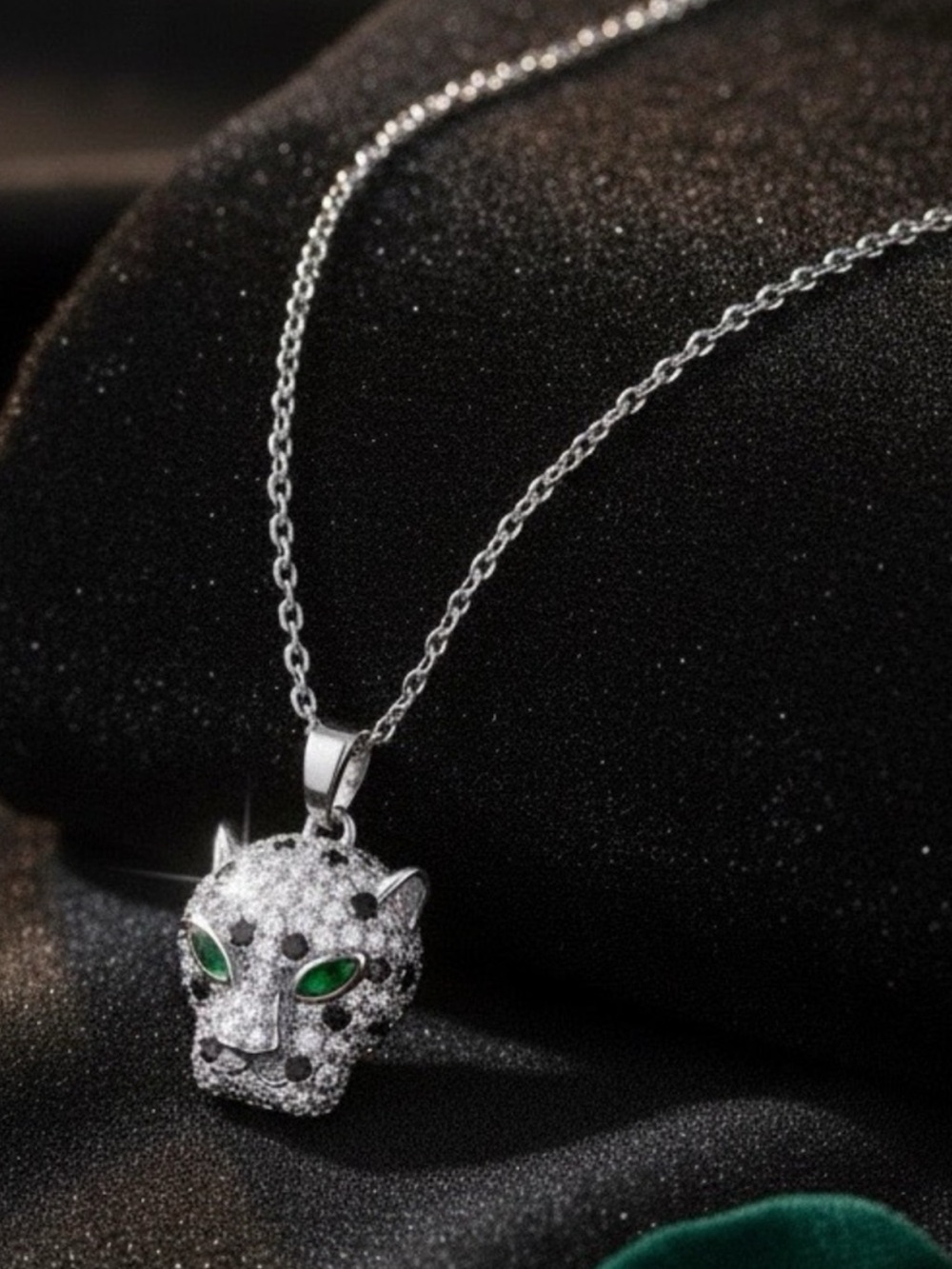 Fashion Jewelry Silver Plated Panther Pendant Necklace/Green/ Black Accents